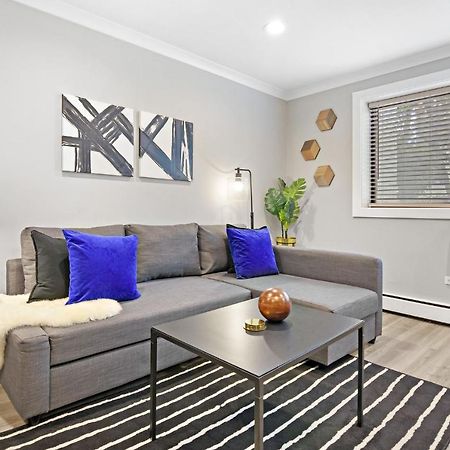 شيكاغو Sophisticated Studio Apartment With Modern Kitchen - Oakdale Od2 Rep المظهر الخارجي الصورة