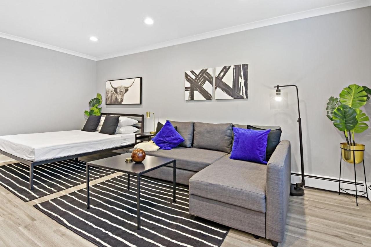 شيكاغو Sophisticated Studio Apartment With Modern Kitchen - Oakdale Od2 Rep المظهر الخارجي الصورة
